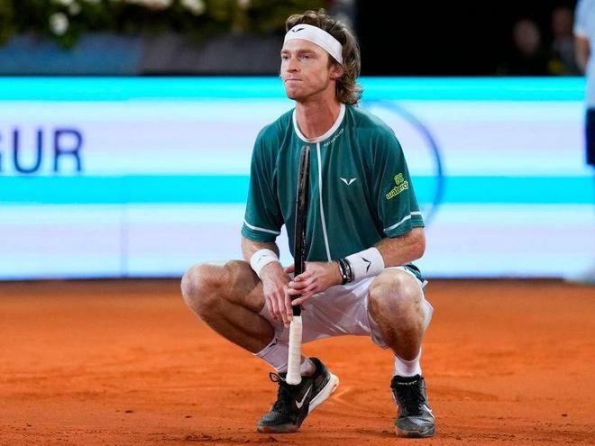 自然亲密接 自然亲密接